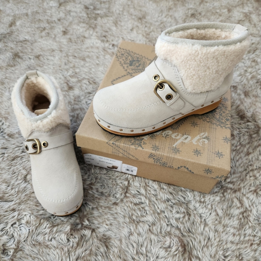 Free People Oak Clog Boot Dust‎ Bunny Suede Gray Women's Size 8
